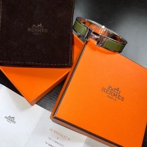 Hermès - Clic Clac H Bracelet in GM Green Olive/Silver Along With Store Packing!